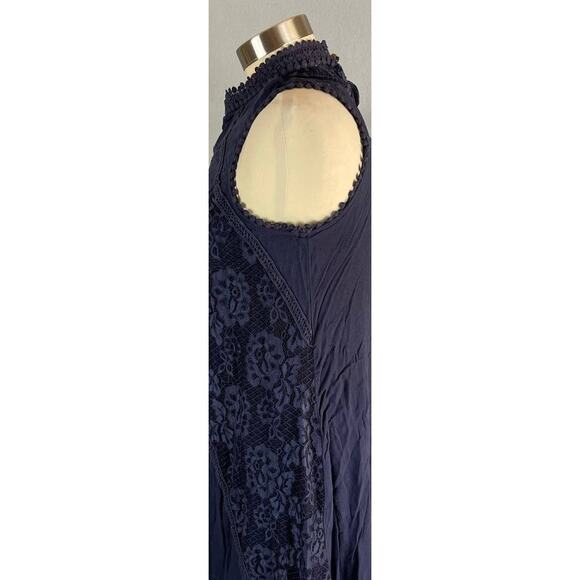 Skylar & Jade Medium Lace Cut Out Dress High Neck Keyhole Back Sleeveless Rayon - Picture 7 of 10